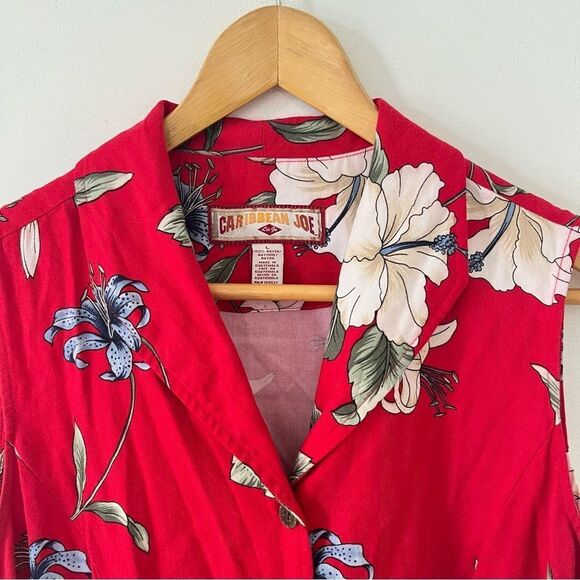 Caribbean Joe Red Floral Pattern Collared Button Down Sleeveless Blouse - Picture 6 of 6